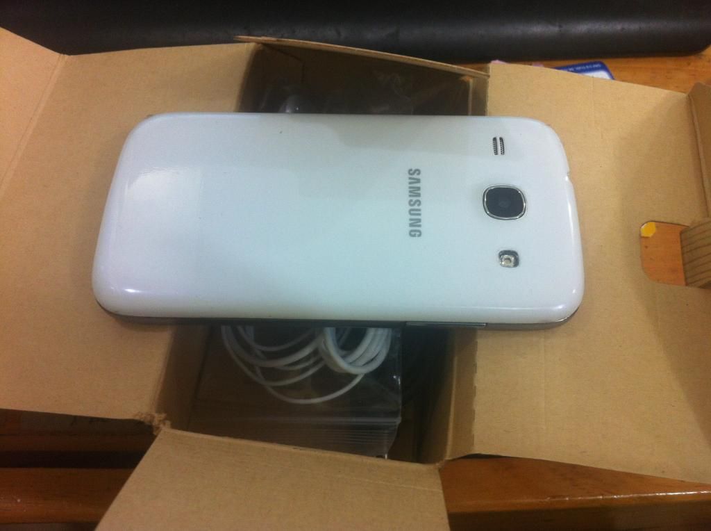 Samsung Galaxy Core giá siêu rẻ - 1