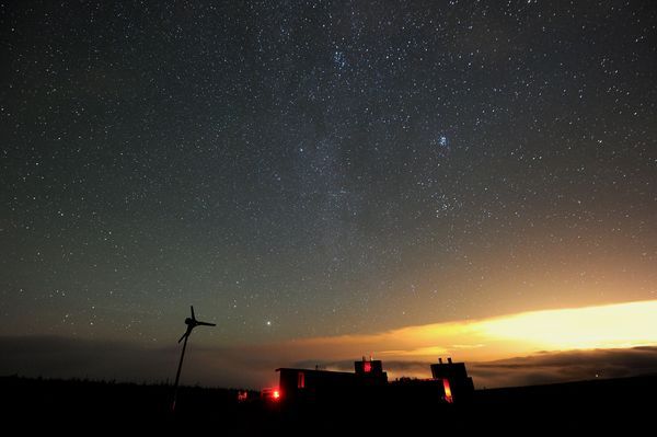 3-kielder-observatory-night-sky-england_74183_600x450.jpg