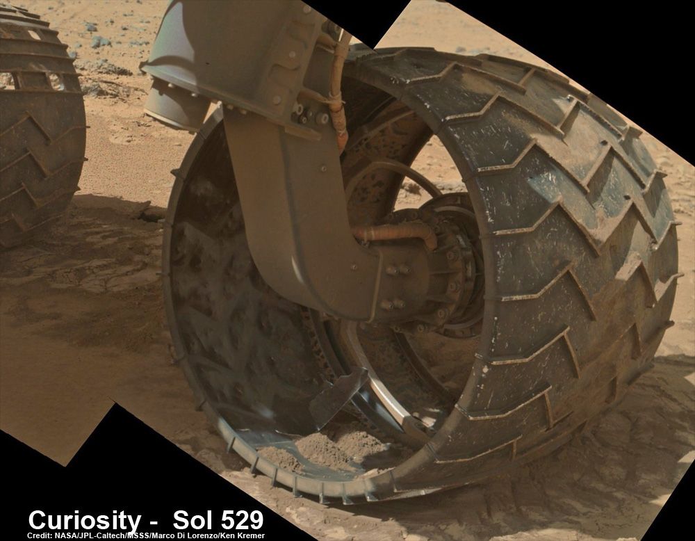 Curiosity-Sol-529_2Da_underbelly_Ken-Kremer-.jpg