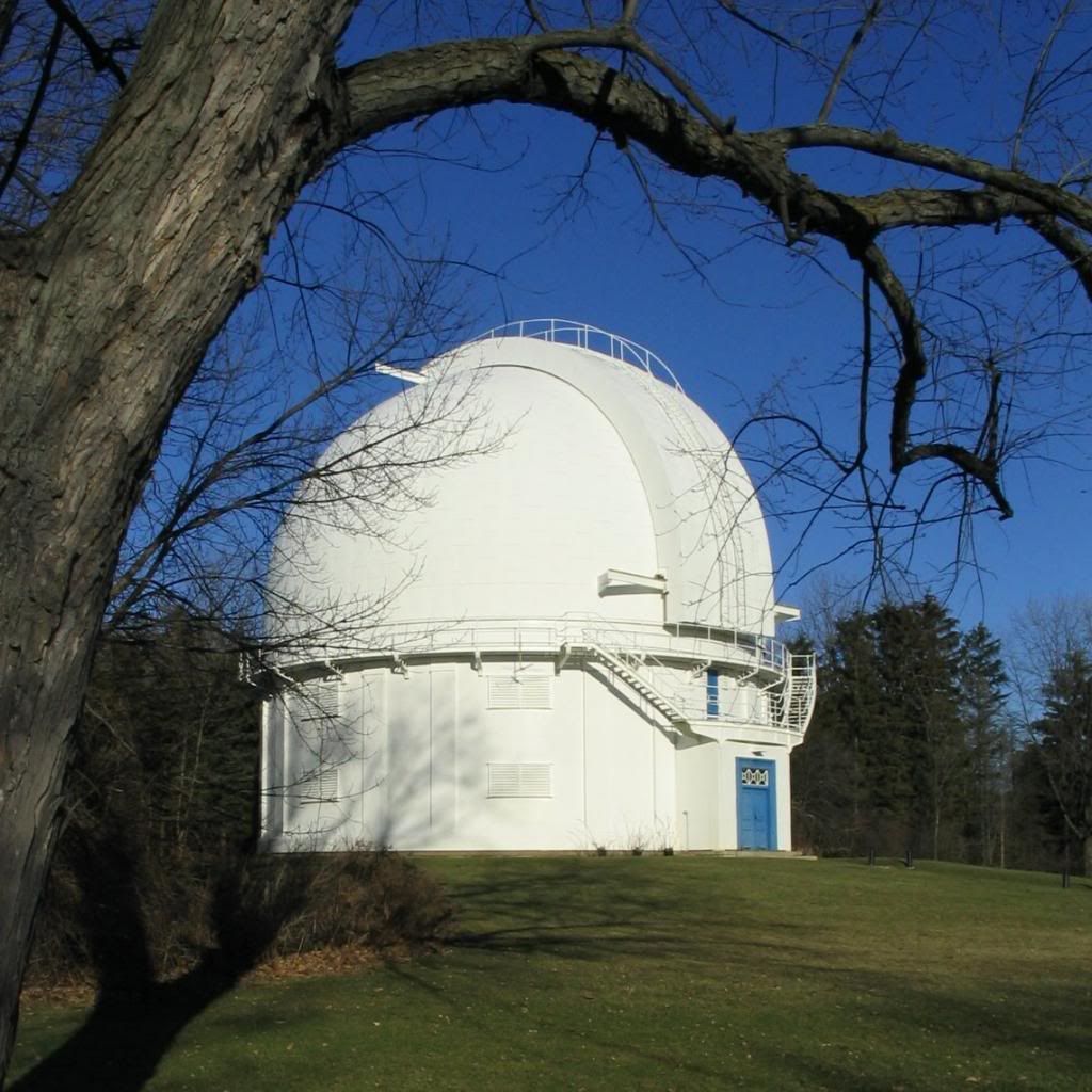 Dunlap_Observatory_wikipedia.jpg
