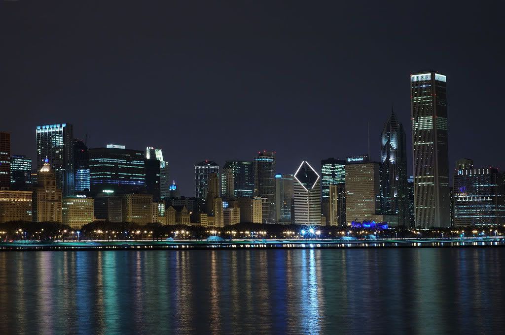 Chicago-Skyline-at-Night.jpg