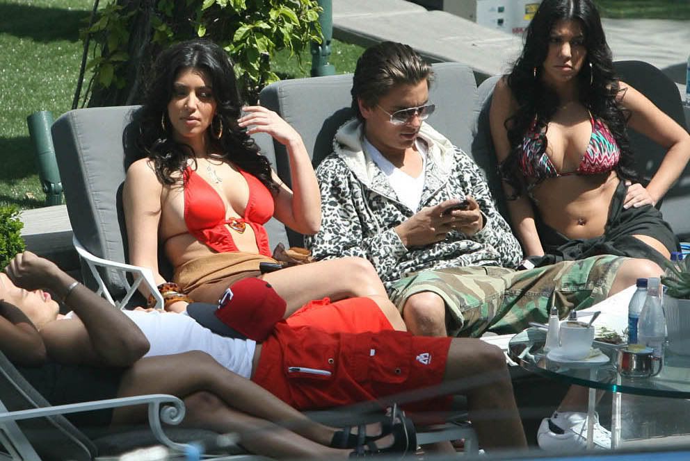 Kim Kardashian Bikini picture 2