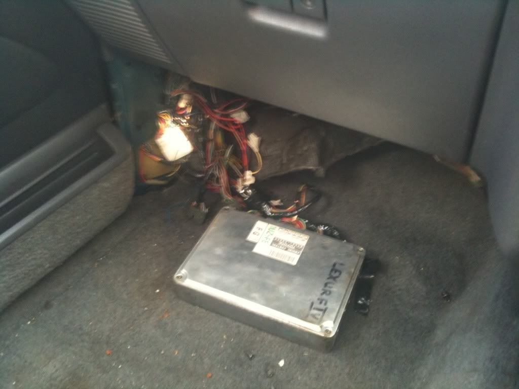 http://i240.photobucket.com/albums/ff148/gwh200/b3242f5a.jpg