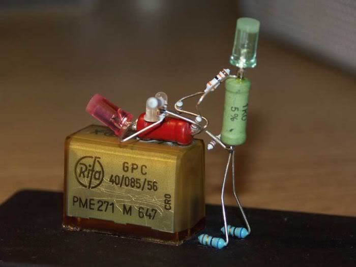 Транзисторная камасутра (6 фото)