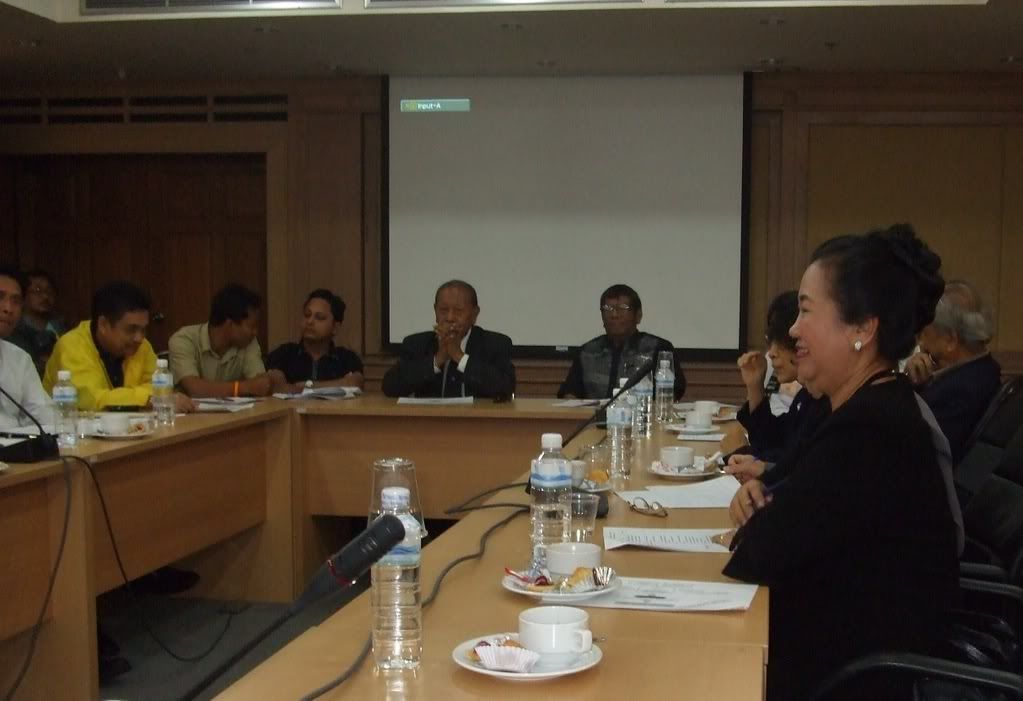 copyrightconf612-2-51.jpg copyrightcomfe6.12-2-51 picture by thaiinvention