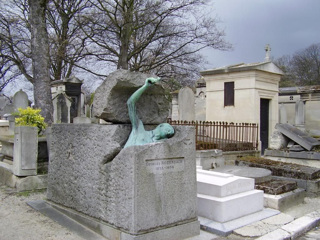 Pere Lachaise Pictures, Images and Photos