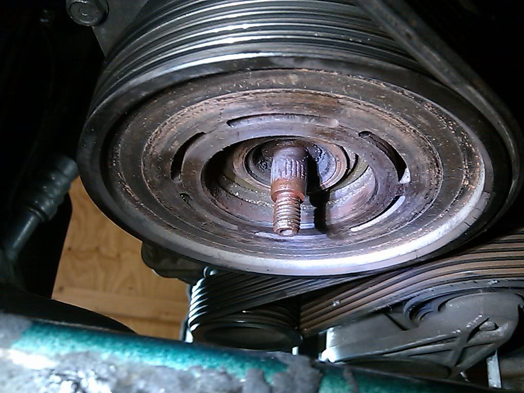 AC Compressor Clutch Plate Nut Fell Off Sanden SD7V16 VW Vortex