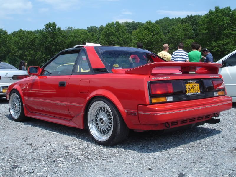 http://i240.photobucket.com/albums/ff31/kramerbuccs24/1988%20MR2%20Supercharged/df691cdf.jpg