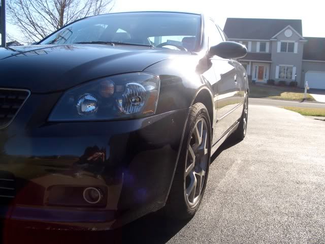 http://i240.photobucket.com/albums/ff31/kramerbuccs24/Altima%20SE-R/f410a507.jpg