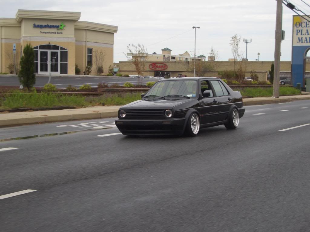 http://i240.photobucket.com/albums/ff31/kramerbuccs24/H2OI%202009/CIMG5559.jpg