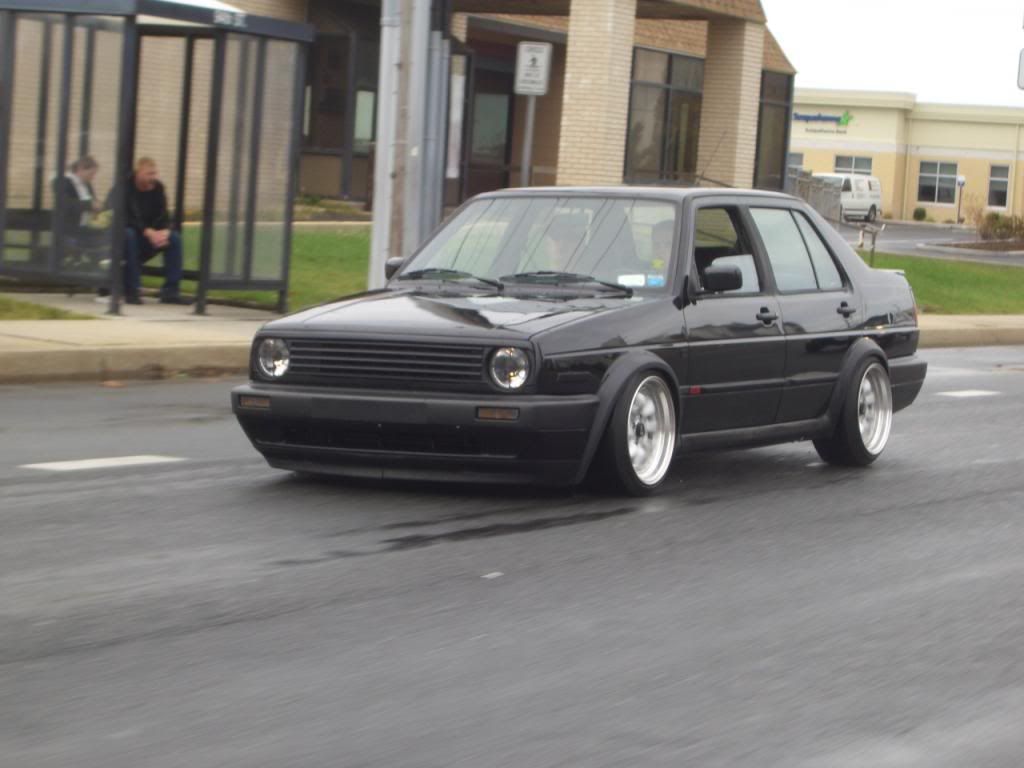 http://i240.photobucket.com/albums/ff31/kramerbuccs24/H2OI%202009/CIMG5560.jpg