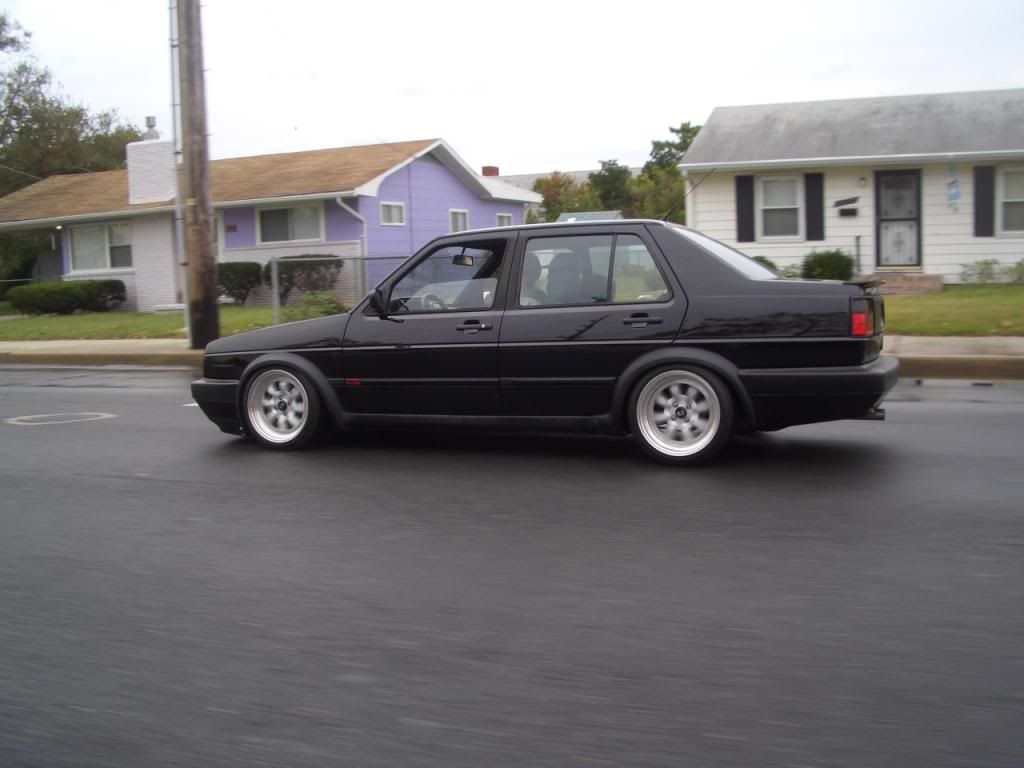 http://i240.photobucket.com/albums/ff31/kramerbuccs24/H2OI%202009/CIMG5563.jpg