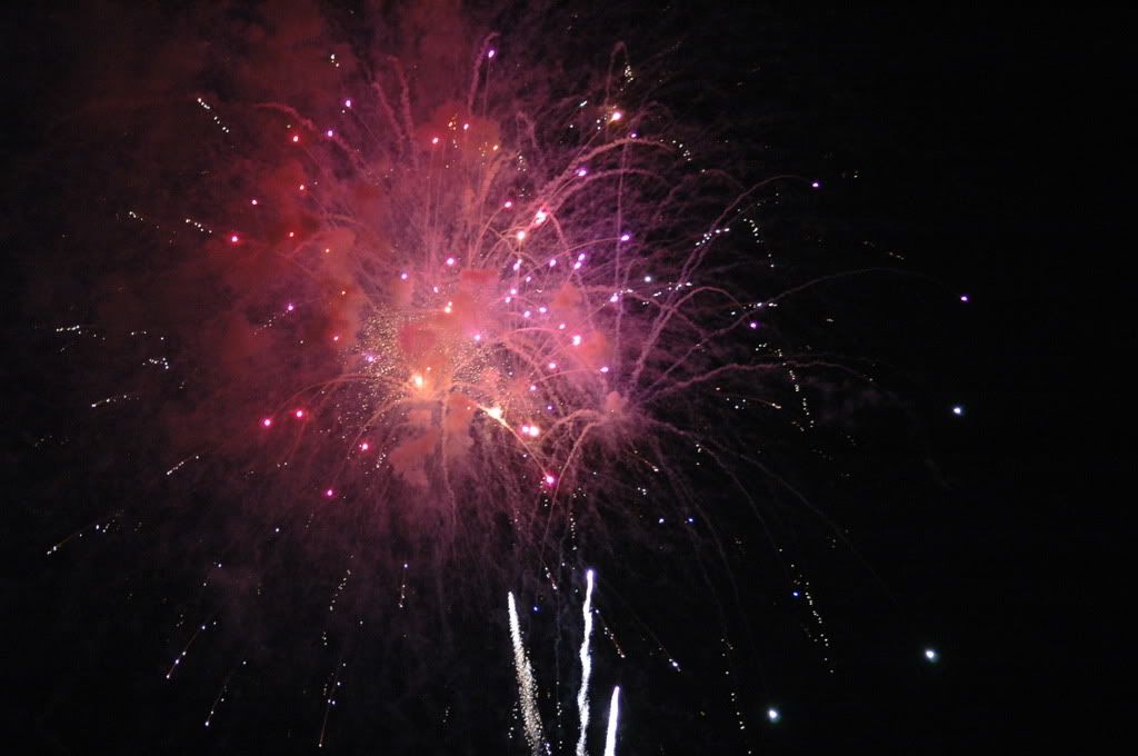 fireworks1.jpg