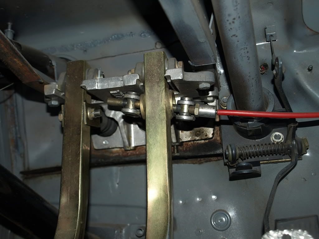 show me pictures of dual master cylinder on E36