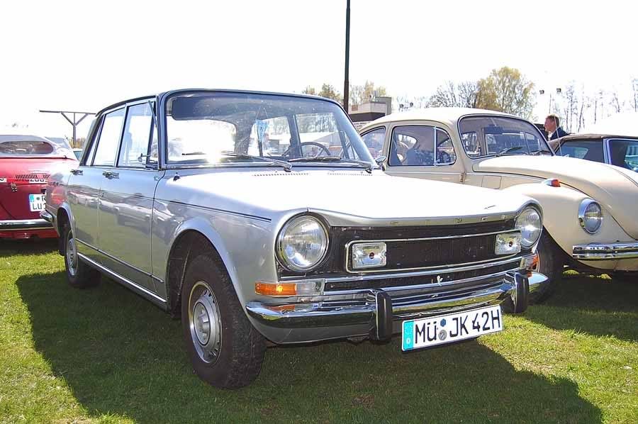 Simca 1301 1501 I believe this is a Chevrolet Stepside Pickup 