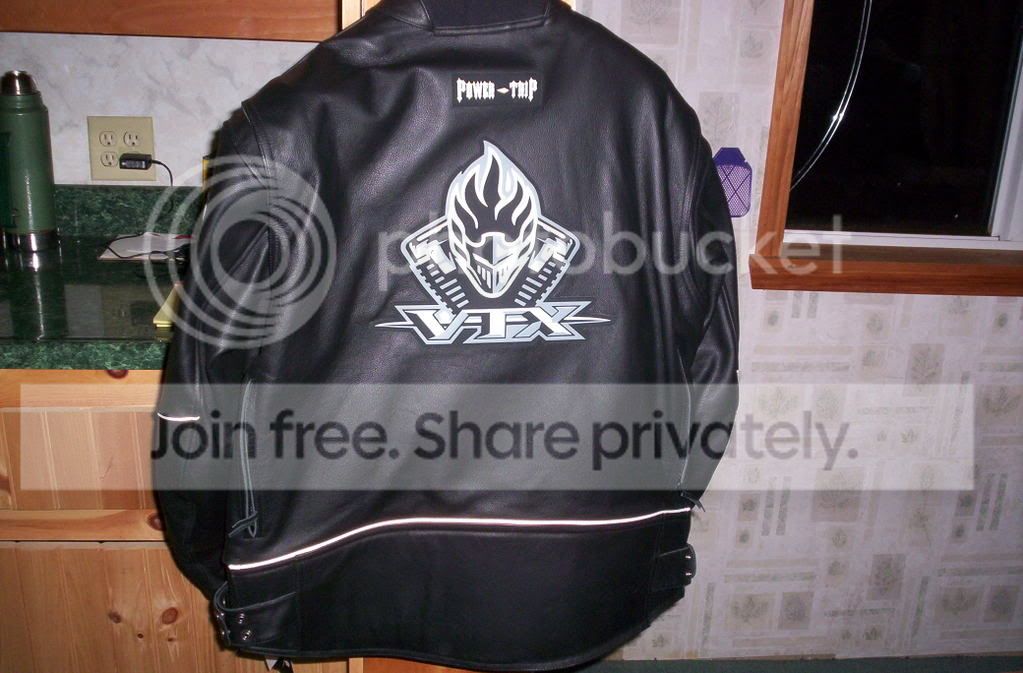 For Sale: 2005 VTX 1300 C many extras