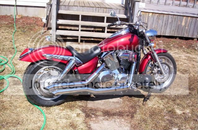 For Sale: 2005 VTX 1300 C many extras